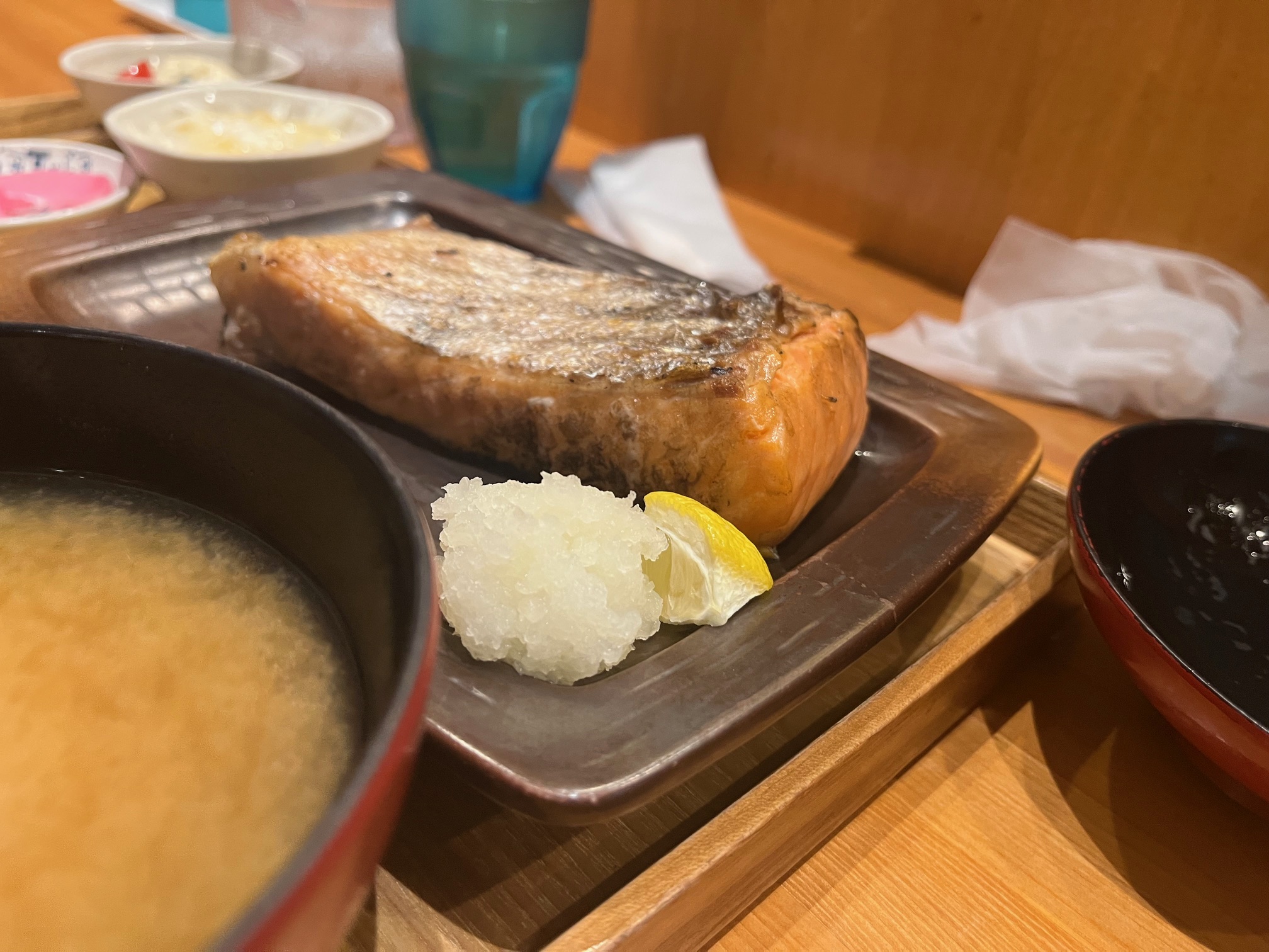極厚鮭ハラミ